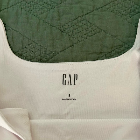 GAP Square Neck White Tank Top - Picture 2 of 6